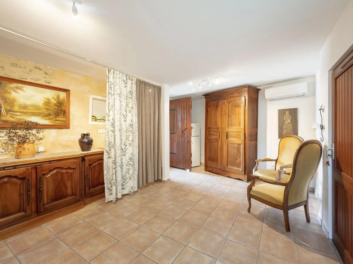 Holiday Home La Chambaillarde - Dlf120 By Interhome ル・ポエ・ラヴァル